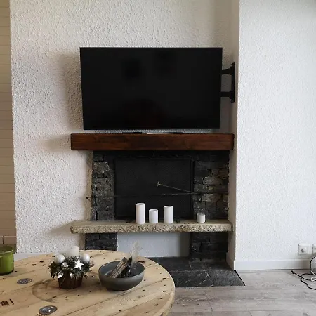 Lägenhet Proche Remontees Refait A Neuf *